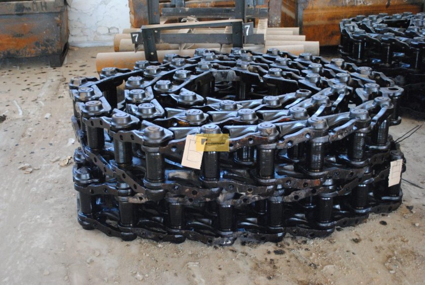 Лента гусеницы т130