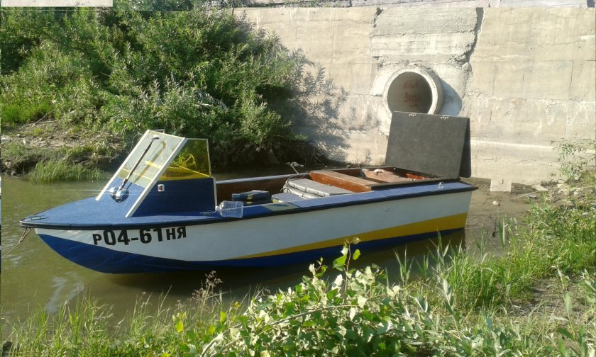 Катер водомет