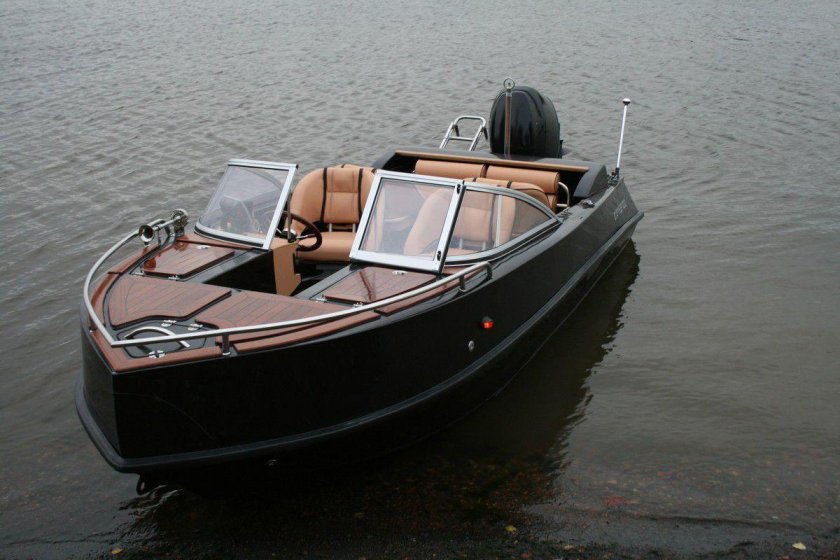 Gladius Dream катер