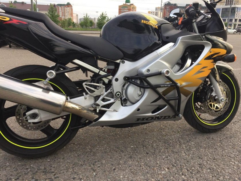 Клетка для Honda CBR 600 f4