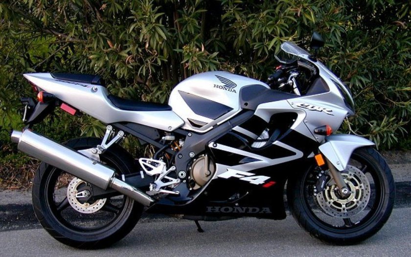 Honda CBR f4i