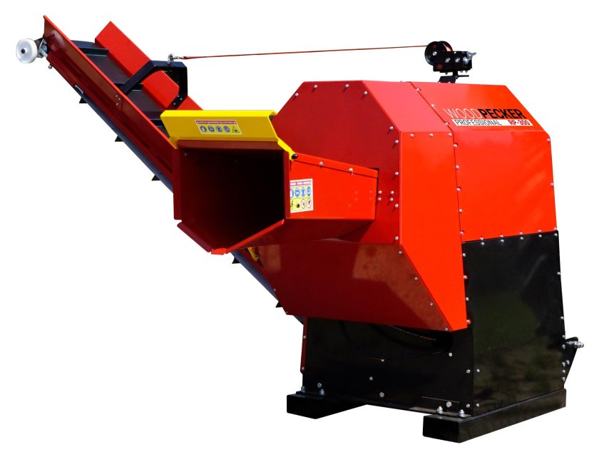 Измельчитель древесины на МТЗ-82