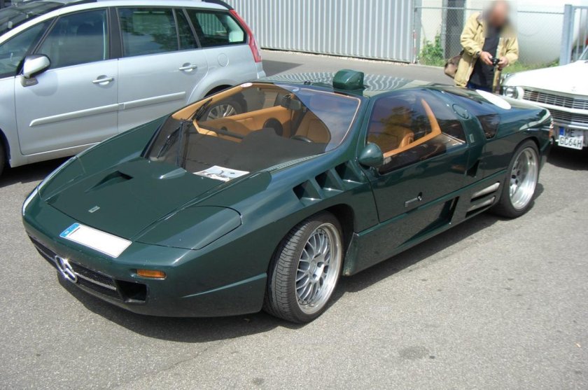 Lotus esprit v8 2004
