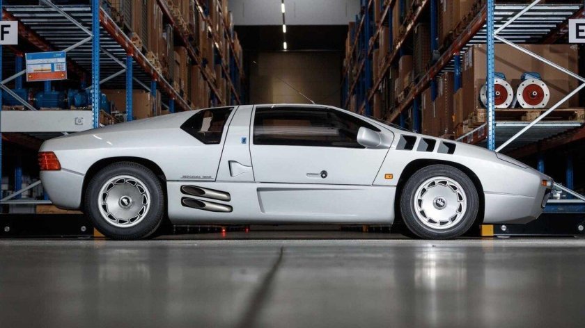 Isdera Imperator 108i Turbo