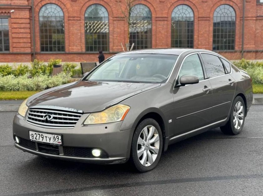 2006 infiniti m