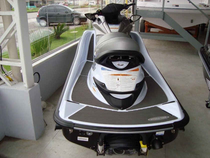 Гидроцикл sea doo