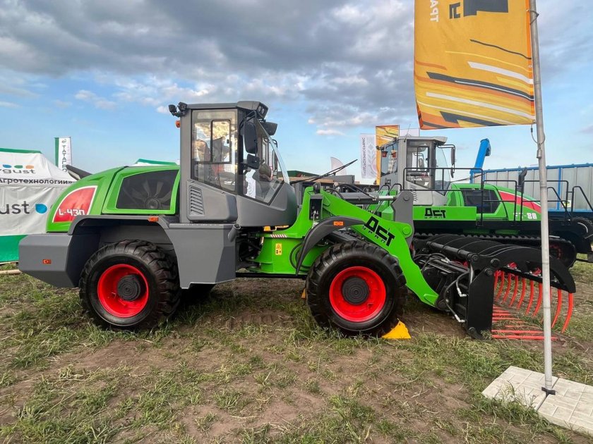 ДСТ Урал ft80