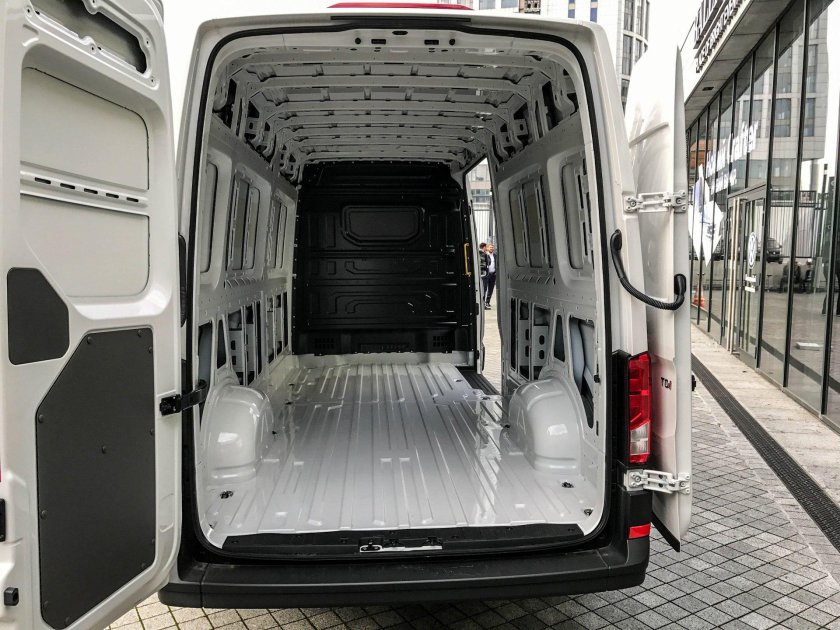 Фольксваген Крафтер фургон