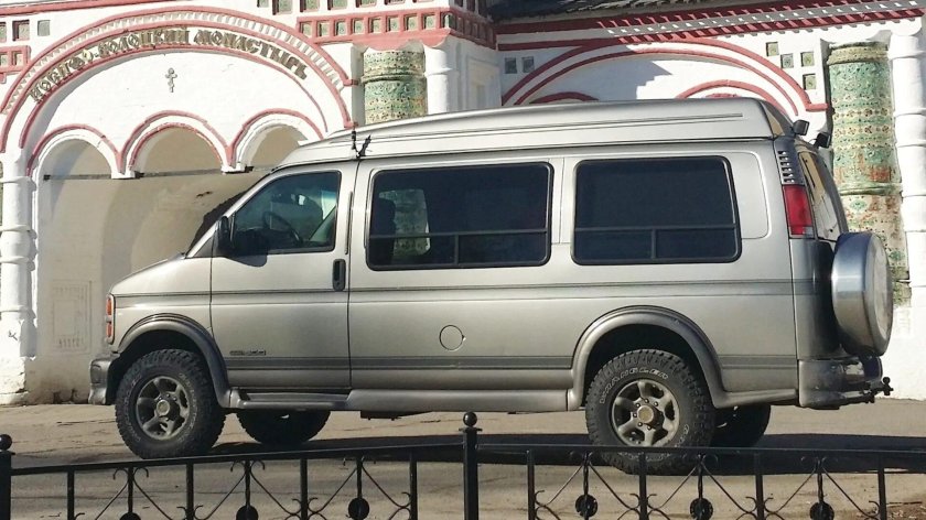 Модель двигателя 5.3 литра Шевроле Саванна