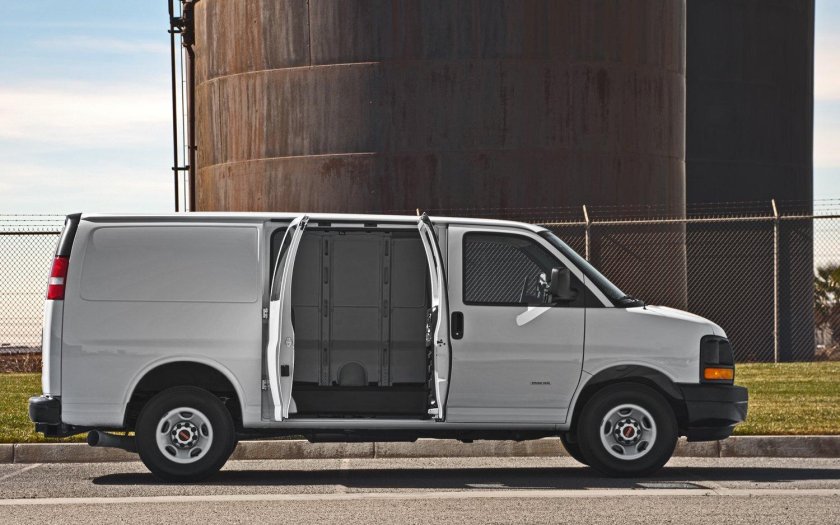 Фургон GMC Savana