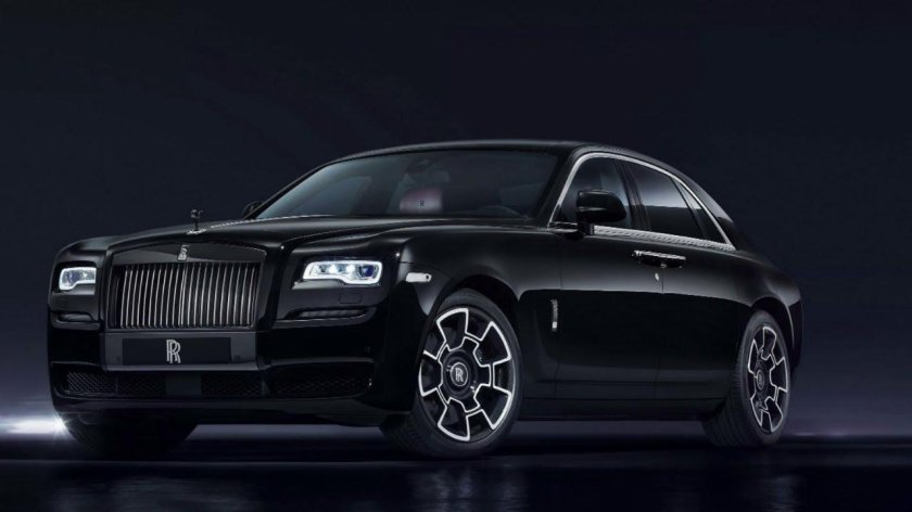 Роллс Ройс Ghost Black badge