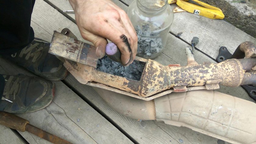 Toyota Vitz 1999 катализатор