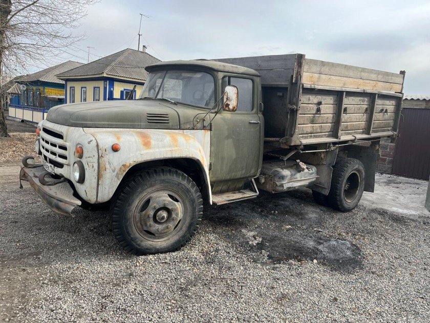 Самосвал зил 130