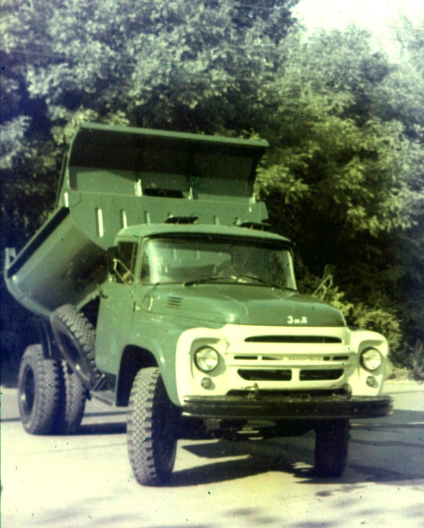 ЗИЛ 130 ММЗ 555