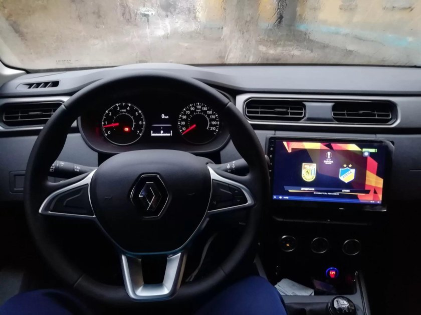 Рено аркана 2023