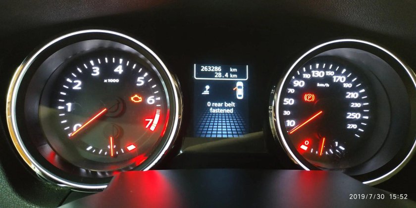 Приборная панель Рено Лагуна 3