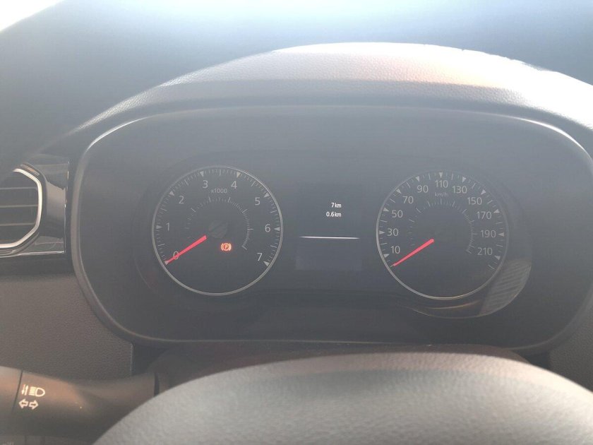 Приборка Рено аркана