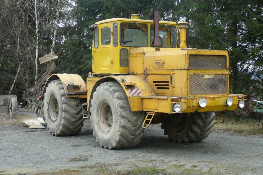 К 700 кировец трактор