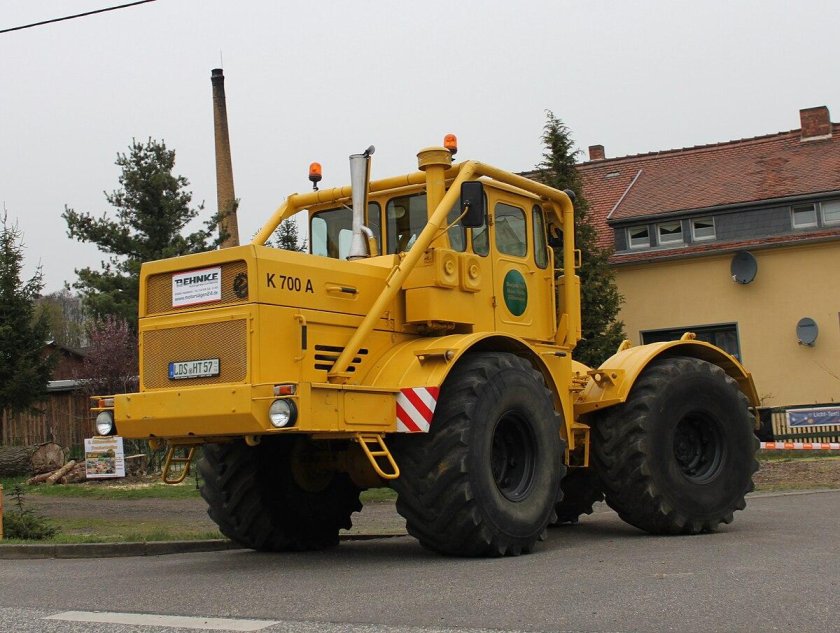 К 700 кировец трактор