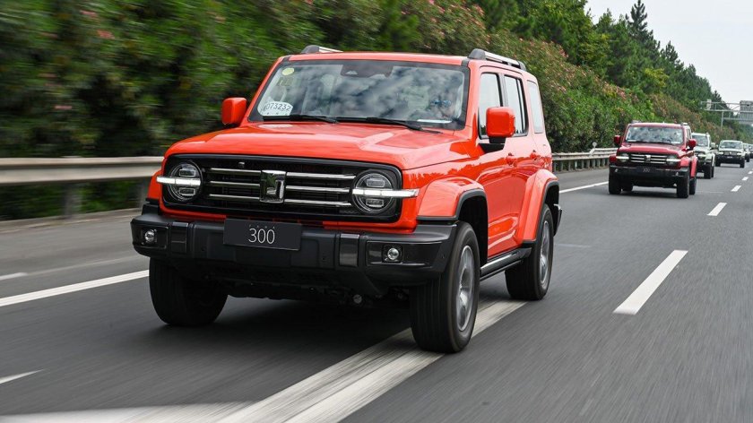 Китайский внедорожник Tank 300