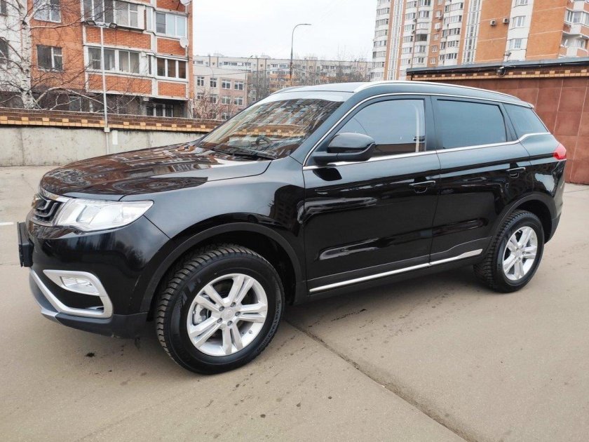 Джили атлас про черный