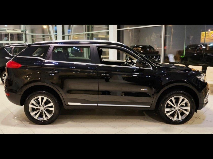 Джили атлас черная