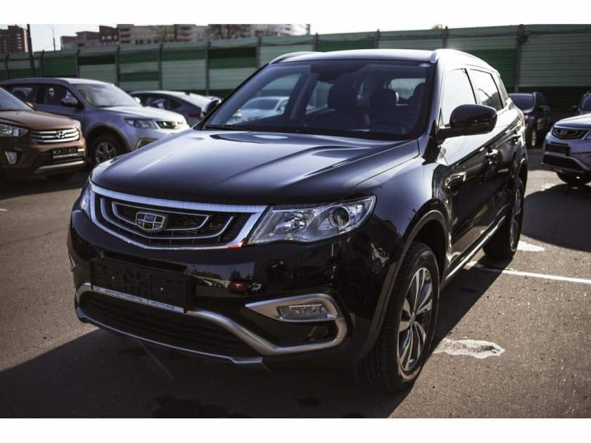 Geely Atlas 2021 черный