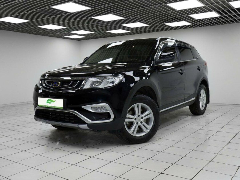 Geely Atlas черный