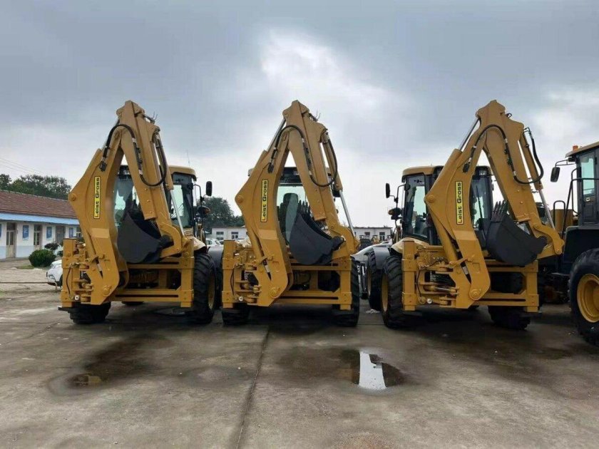 Экскаватор-погрузчик Leist gross 788