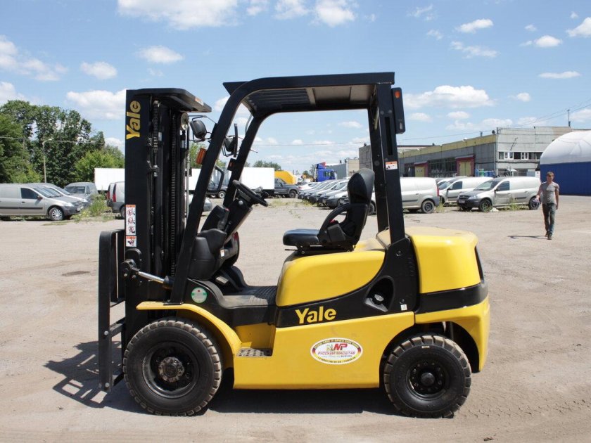 Автопогрузчик Yale gdp30mx