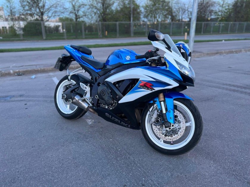 Suzuki gsxr 600 2008