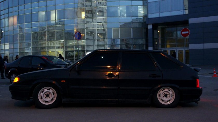 Четырка ВАЗ 2114 черная тонированная