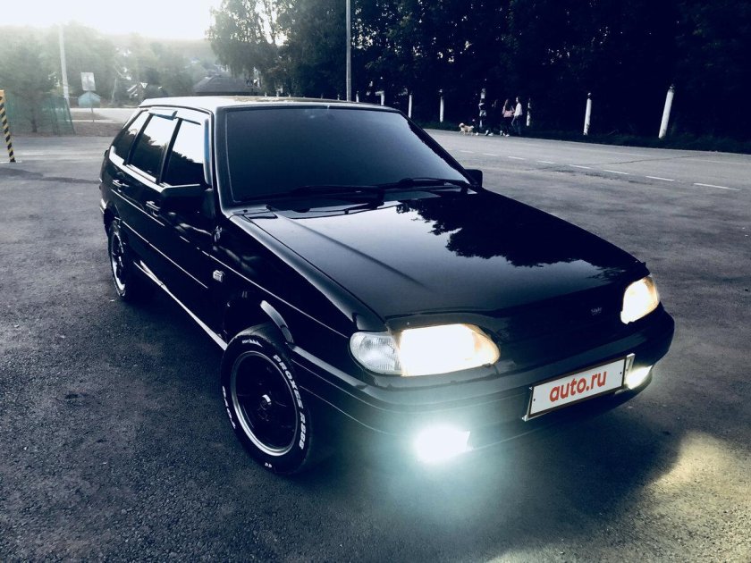 ВАЗ 2114 черная