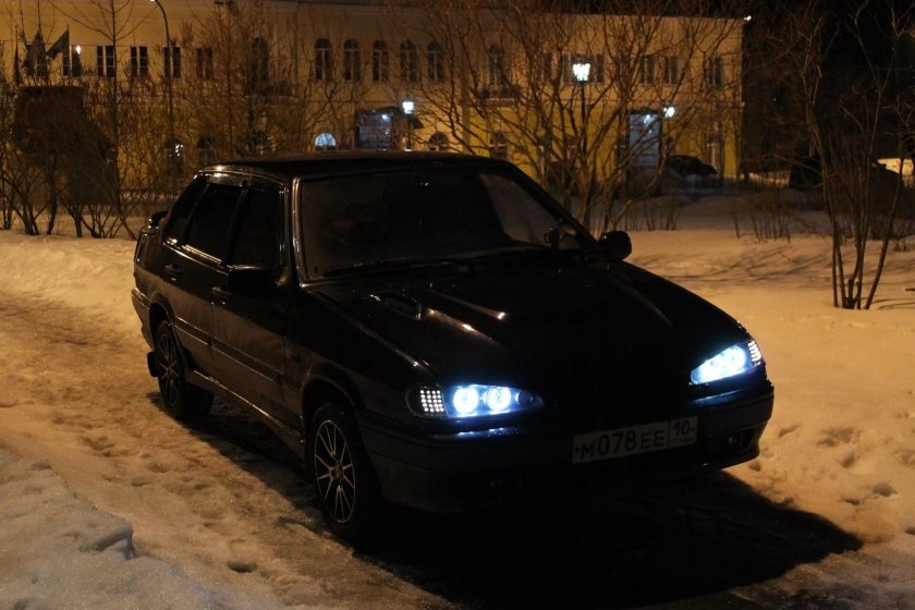 Лада 2115 черная тонированная