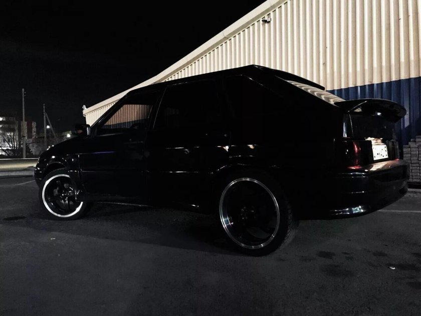 ВАЗ 2114 затонированная черная