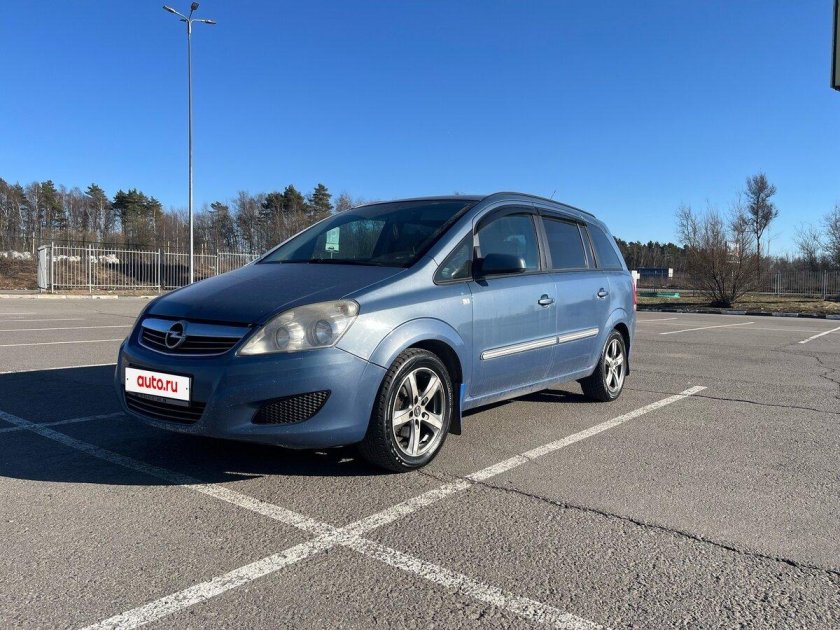 Opel zafira 2008