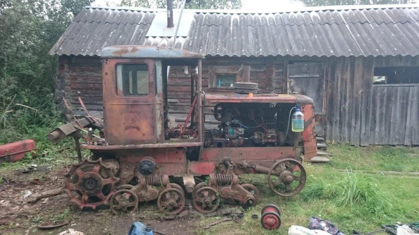 Гусеничный трактор дт 75