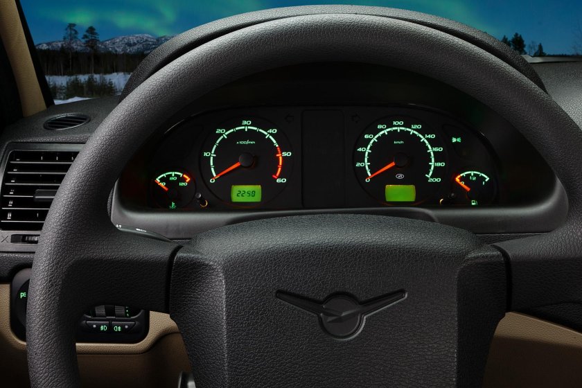 Приборная панель УАЗ Патриот 2011