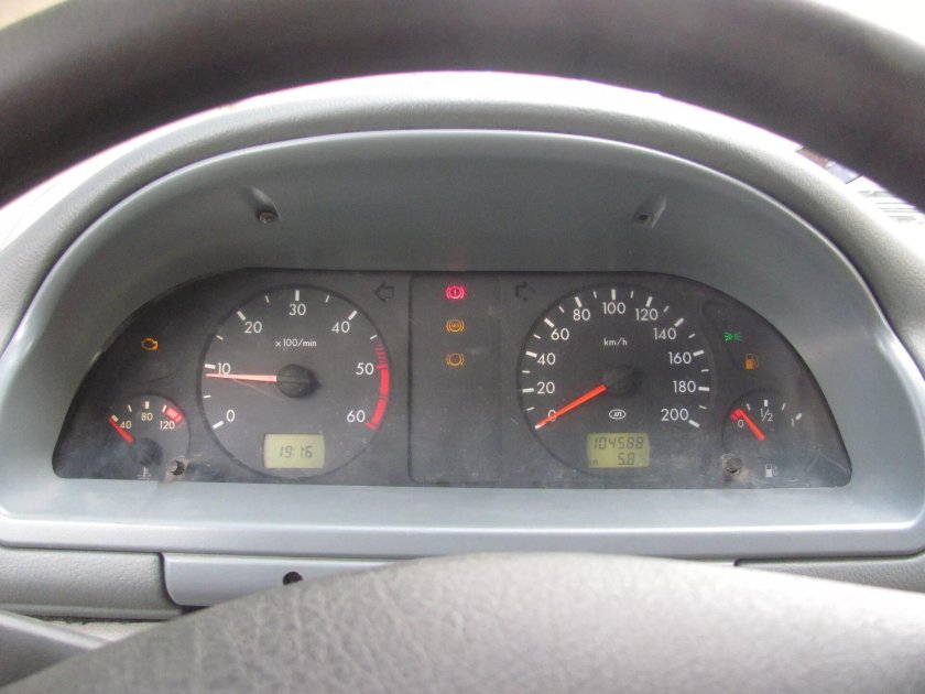 Панель приборов УАЗ Патриот 2011