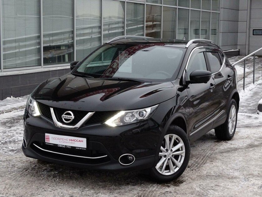 Nissan Qashqai 2014 черный