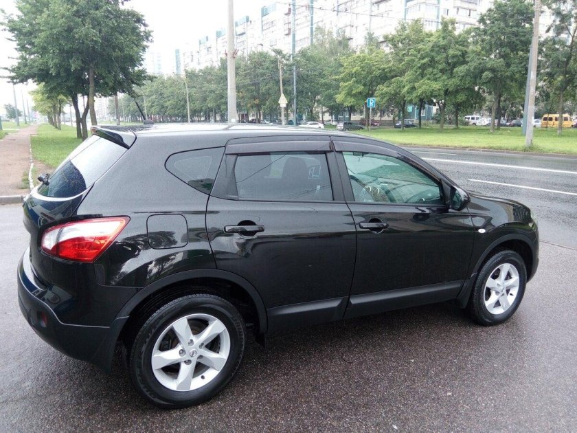 Ниссан Кашкай 2012 черный