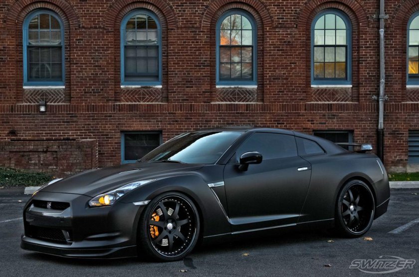 Nissan GTR r35 черный матовый