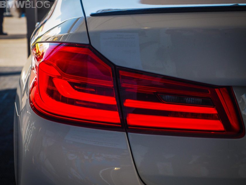 Заднее фары BMW F 90