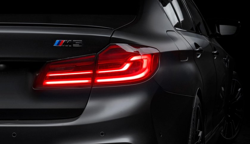 BMW задние фонари f90