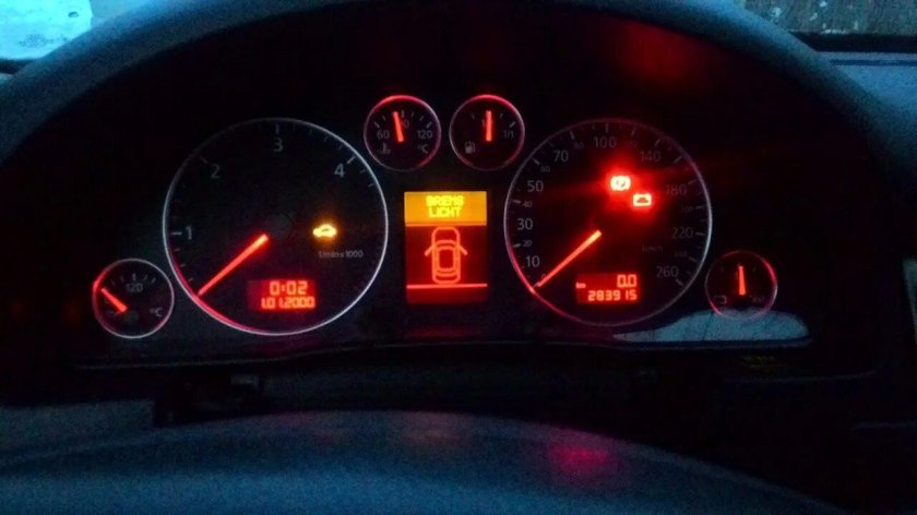 Приборная панель a6 с6