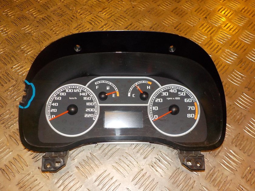 Fiat Albea приборная панель