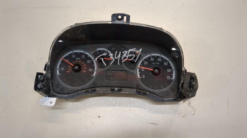 Фиат Темпра приборная панель