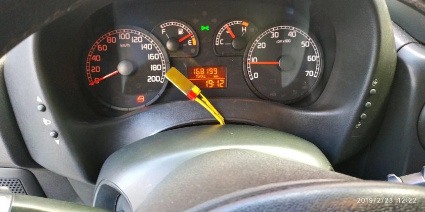 Фиат Добло панель приборов