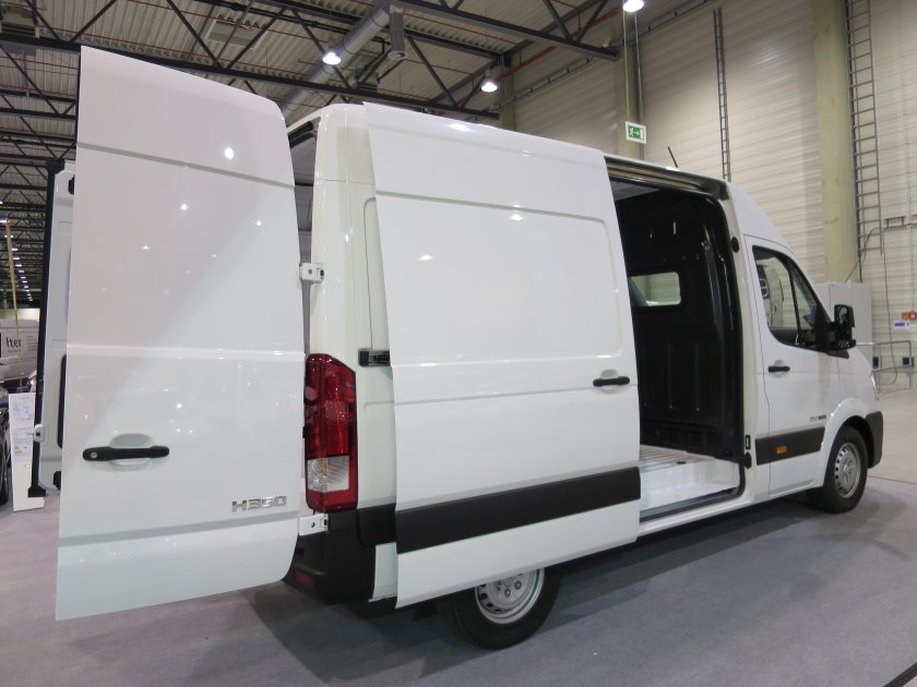 Hyundai h350 фургон цельнометаллический