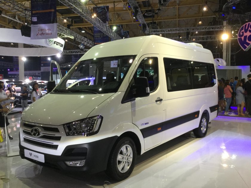 Микроавтобус Hyundai h350